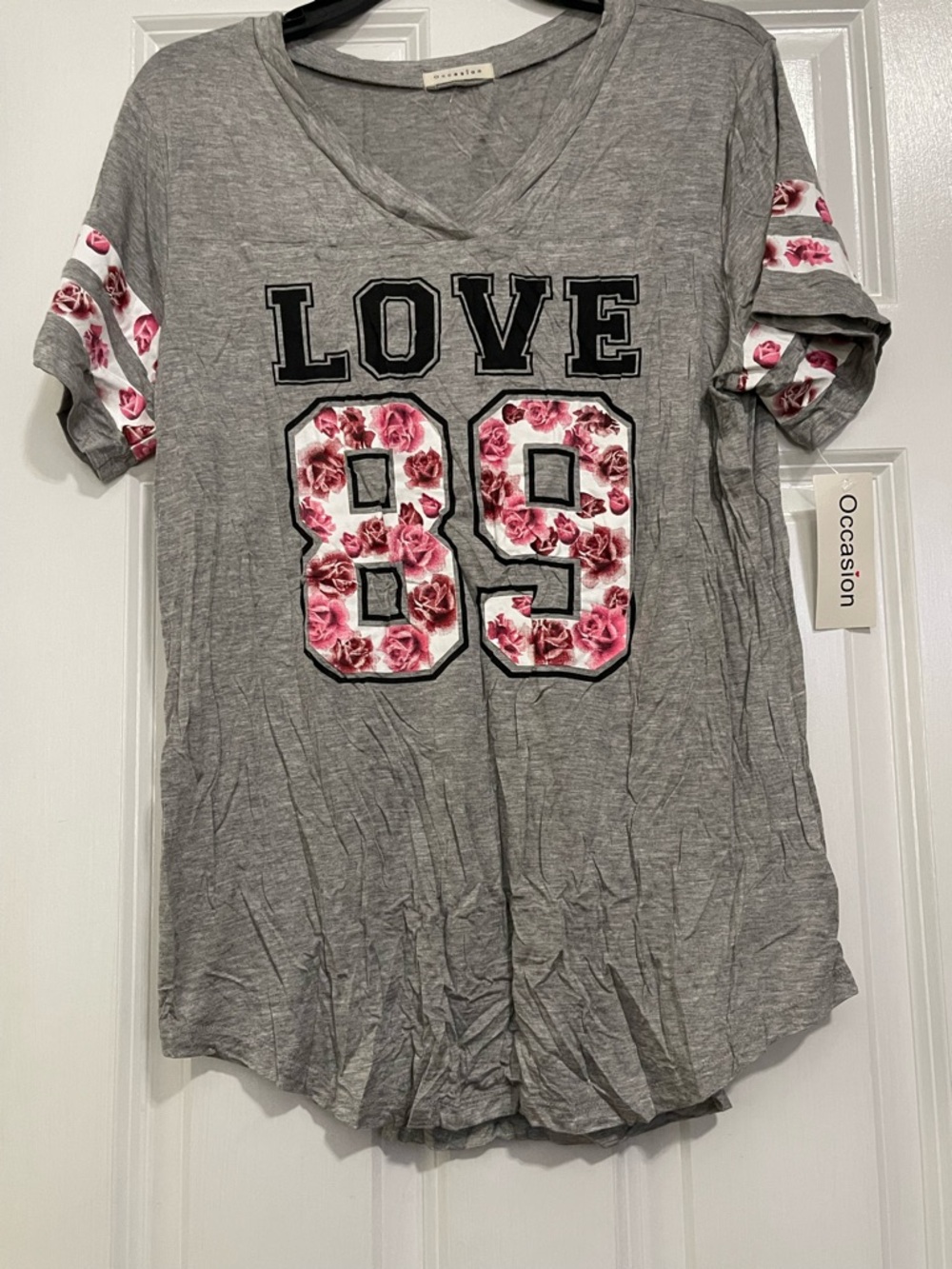 Occasion Gray Graphic V-Neck Tee
